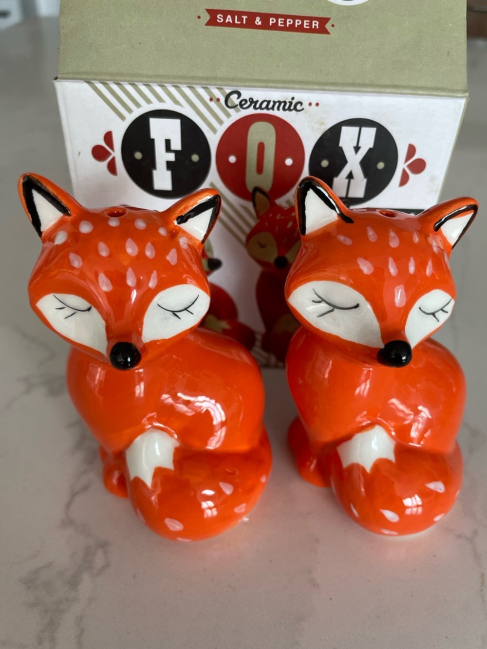 Streamline Fox Salt and Pepper Shakers
